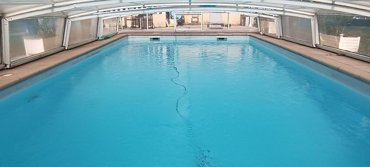 Charmante Maison Avec Piscine Anneyron 外观 照片